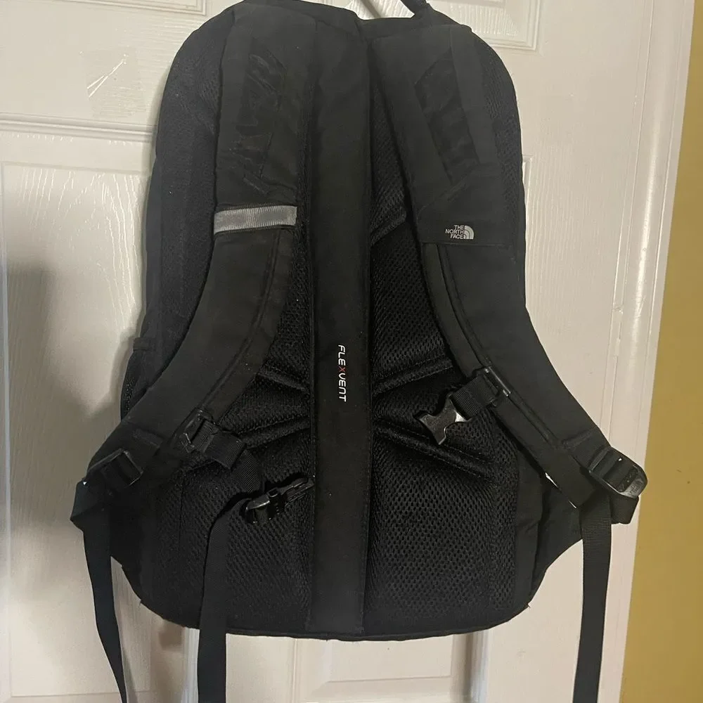 The North Face Unisex Black Vault Backpack